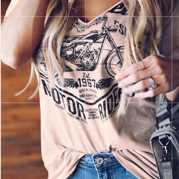 MOTO V NECK GRAPHIC TEE.NWT - Picture 2 of 5